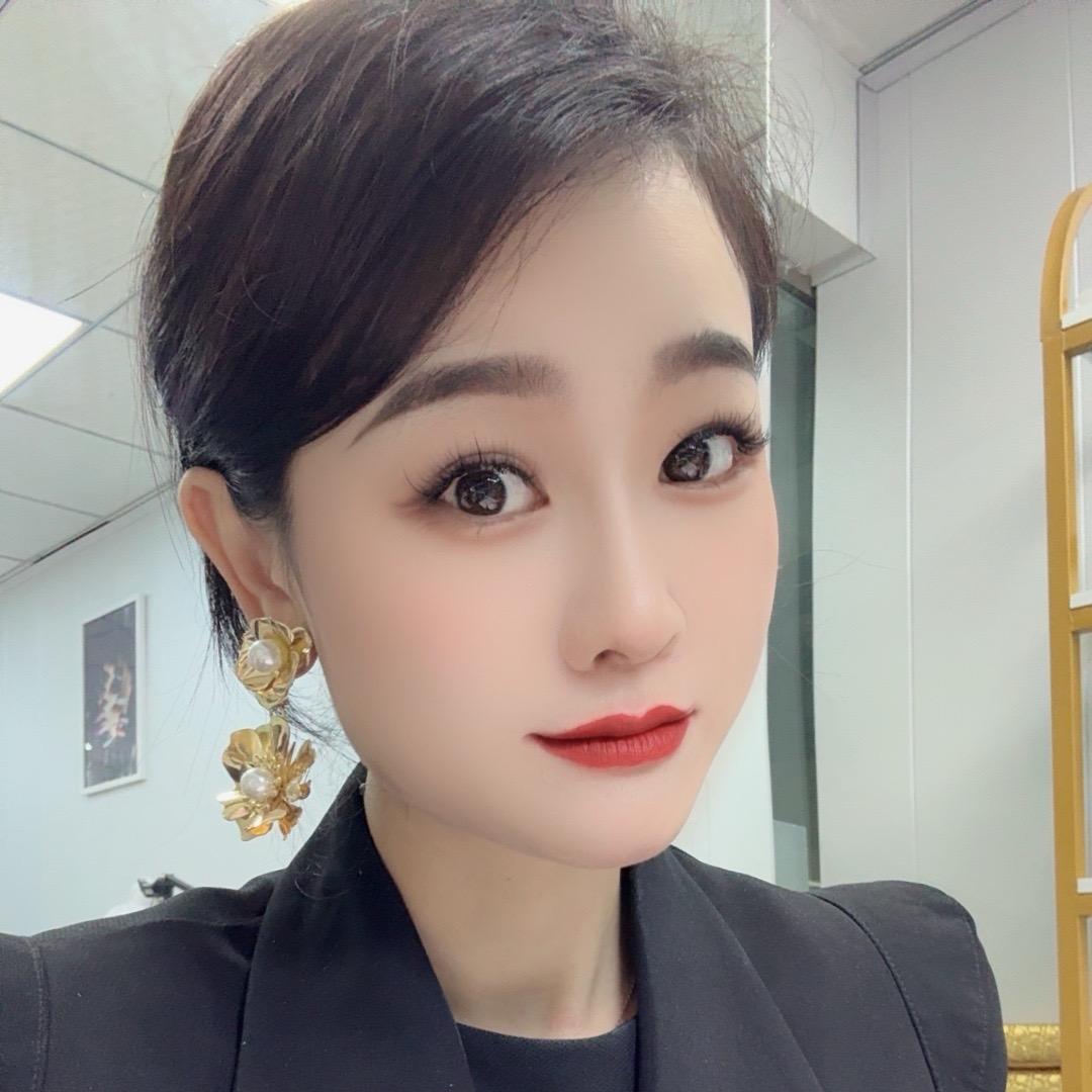 长城学校美甲菲菲