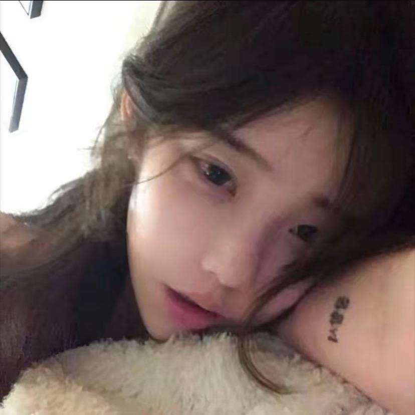 ˙Ꙫ˙ ˙Ꙫ˙