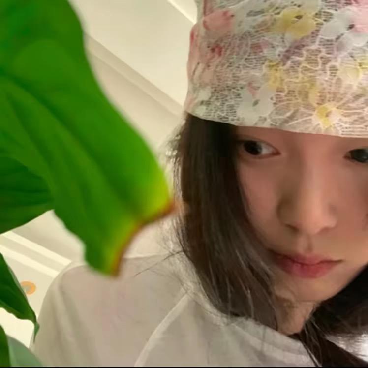 周沫 轩