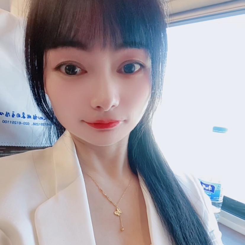 纯纯