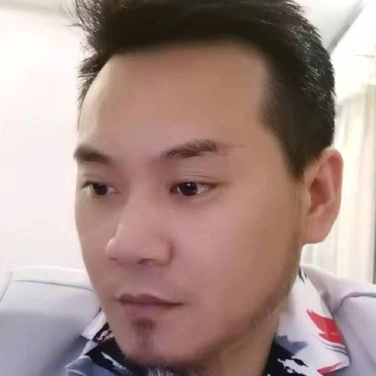 瘦猫（小主播）