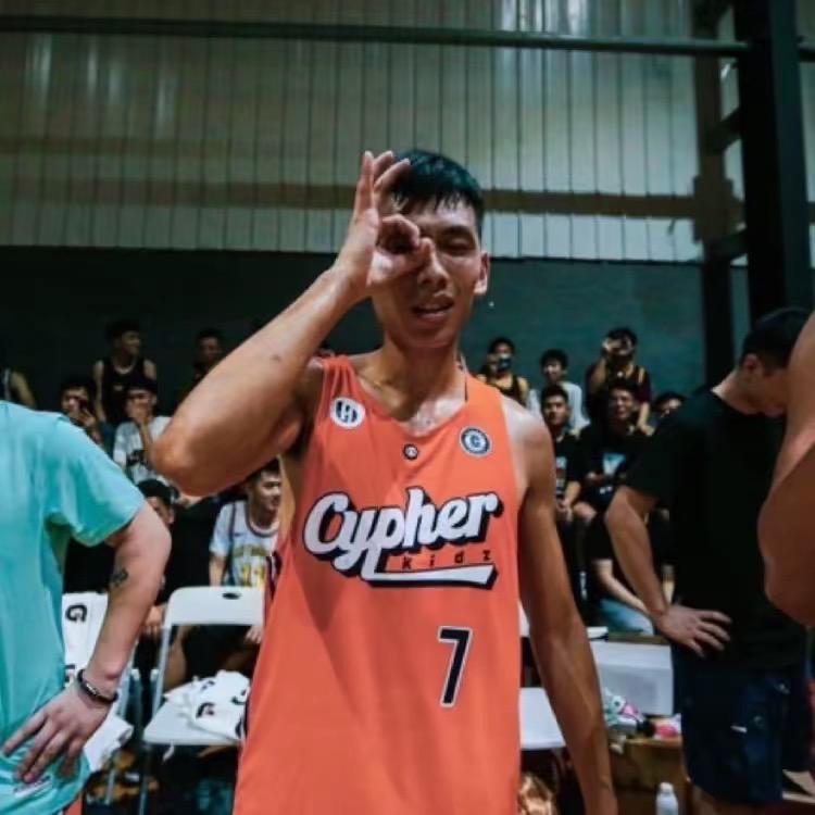 陈龙翔🧊ICEKID