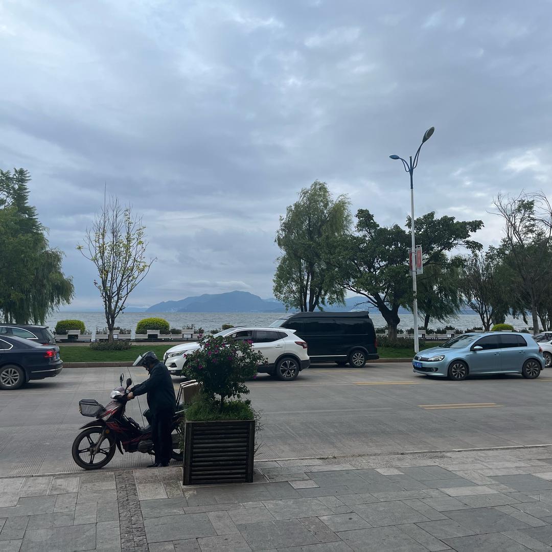 多喝水呀