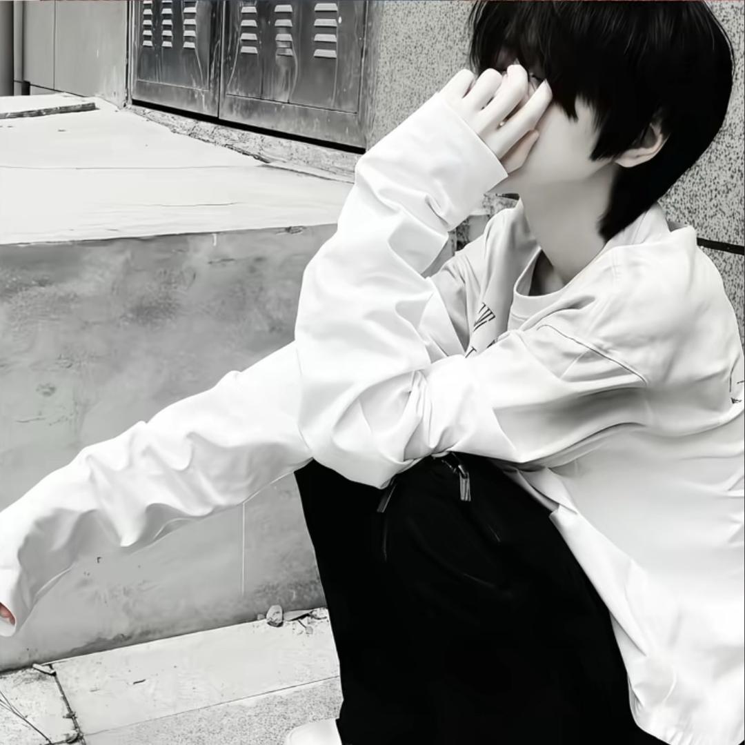 忧郁泪痣