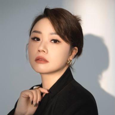 阿军女装（关注阿军家播姐服饰此号不直播）