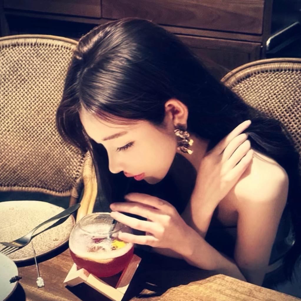 ᜊ女巫姐姐ᜊ