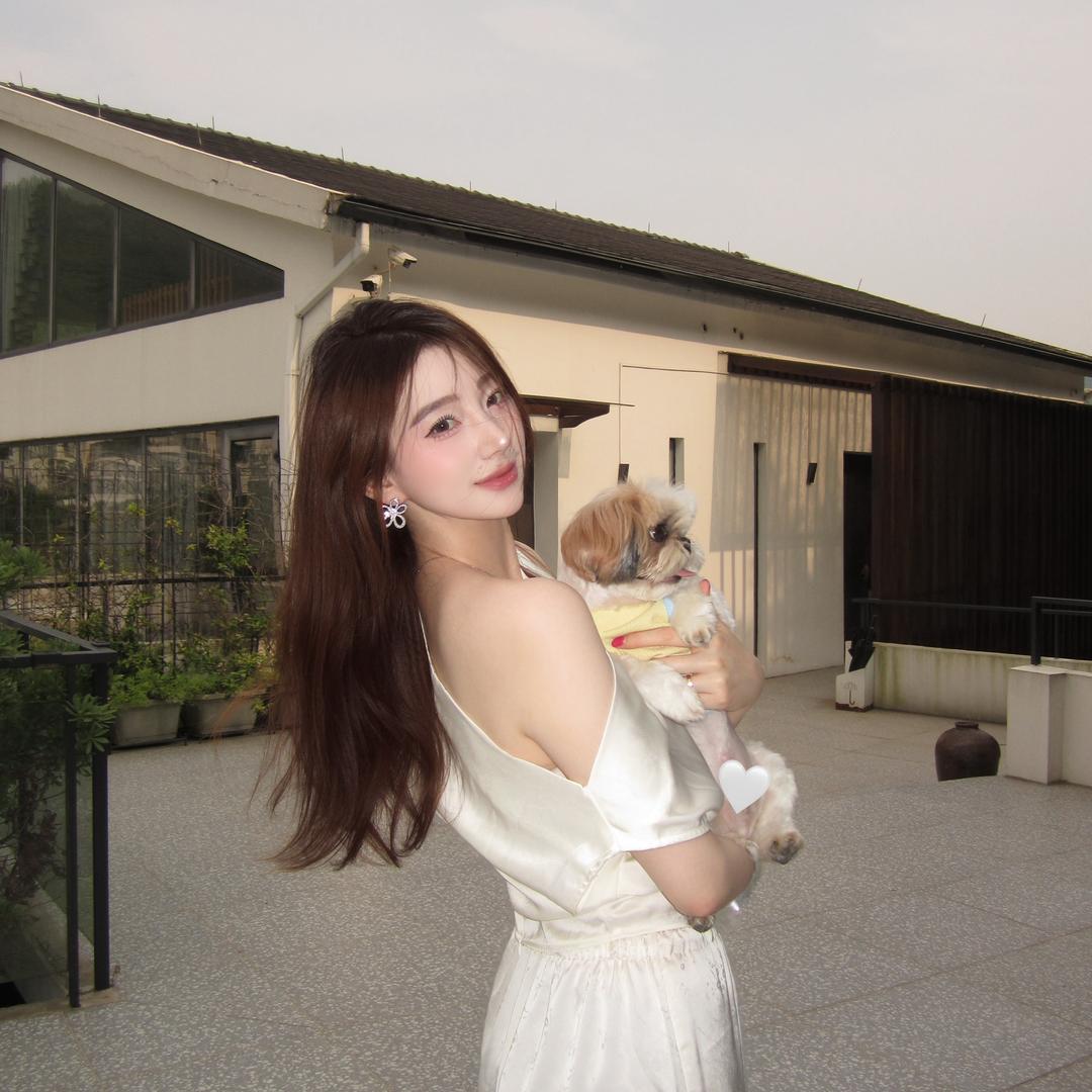 Gy芷芷宁-