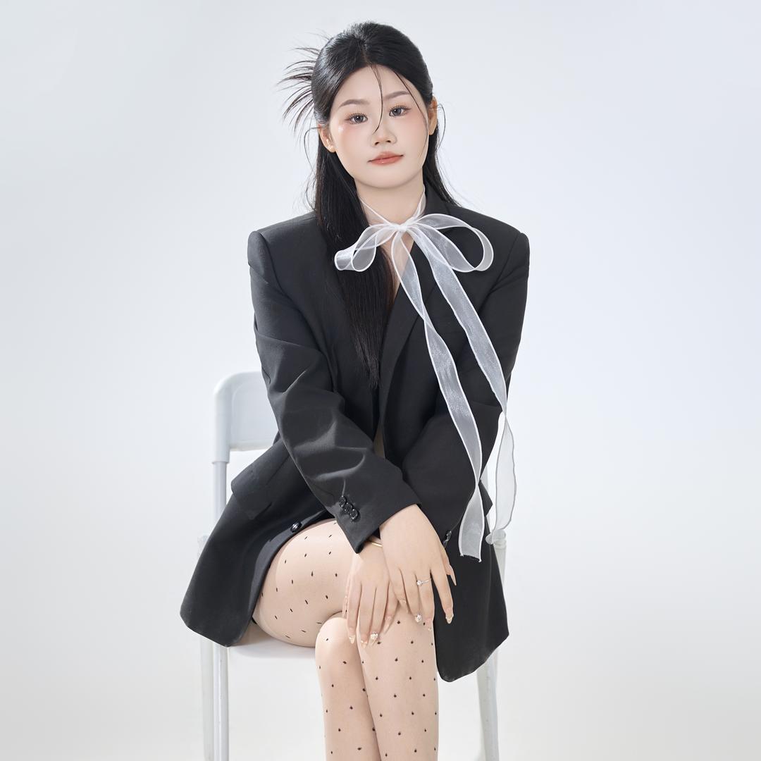 “别摸我的婴儿肥”