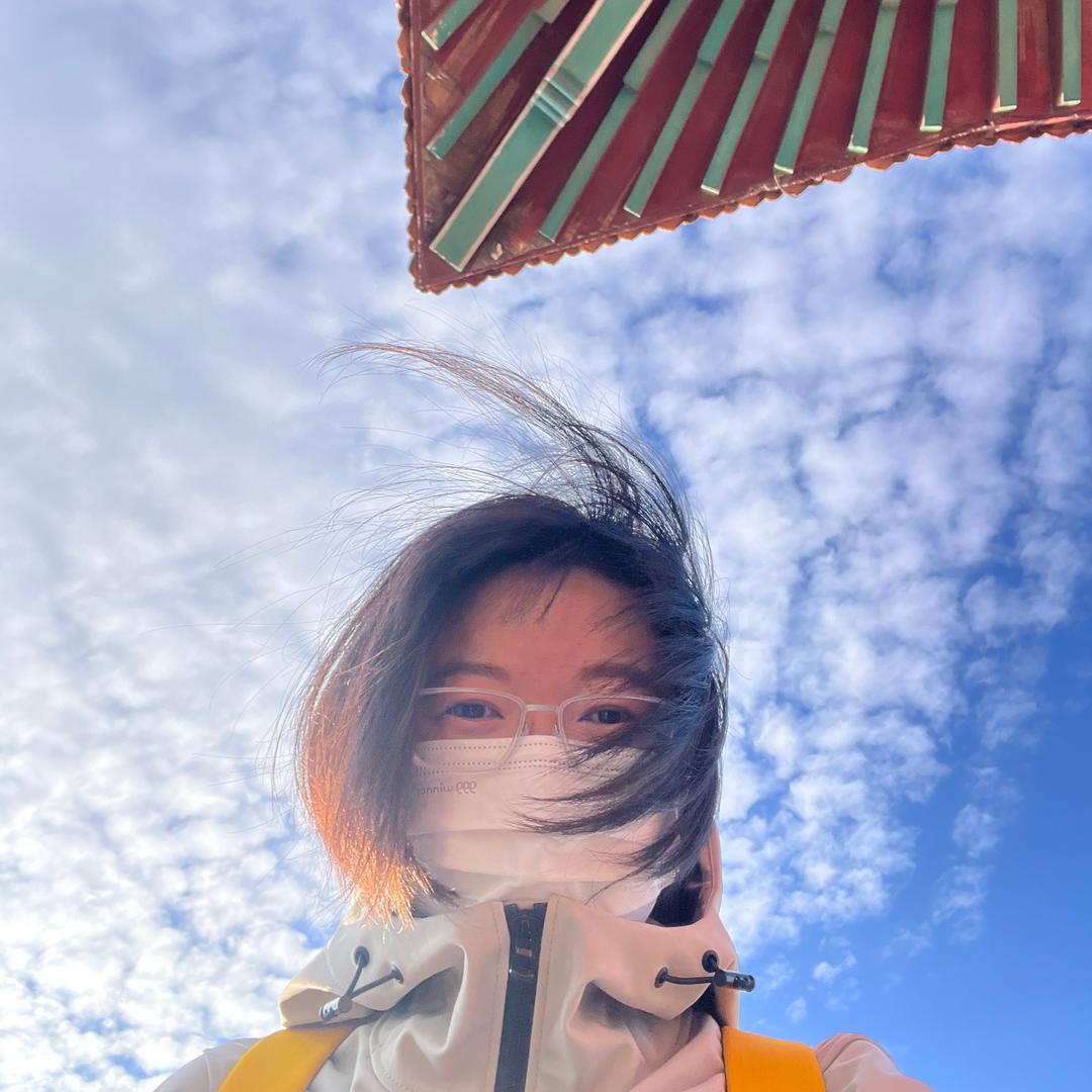 🍒 看着月亮打瞌睡 😪