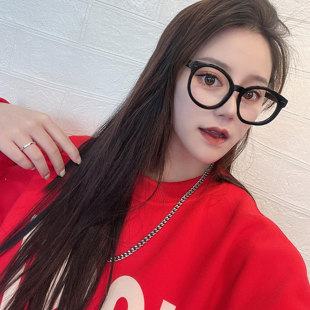 欧尼女装🤍（郑屯店）