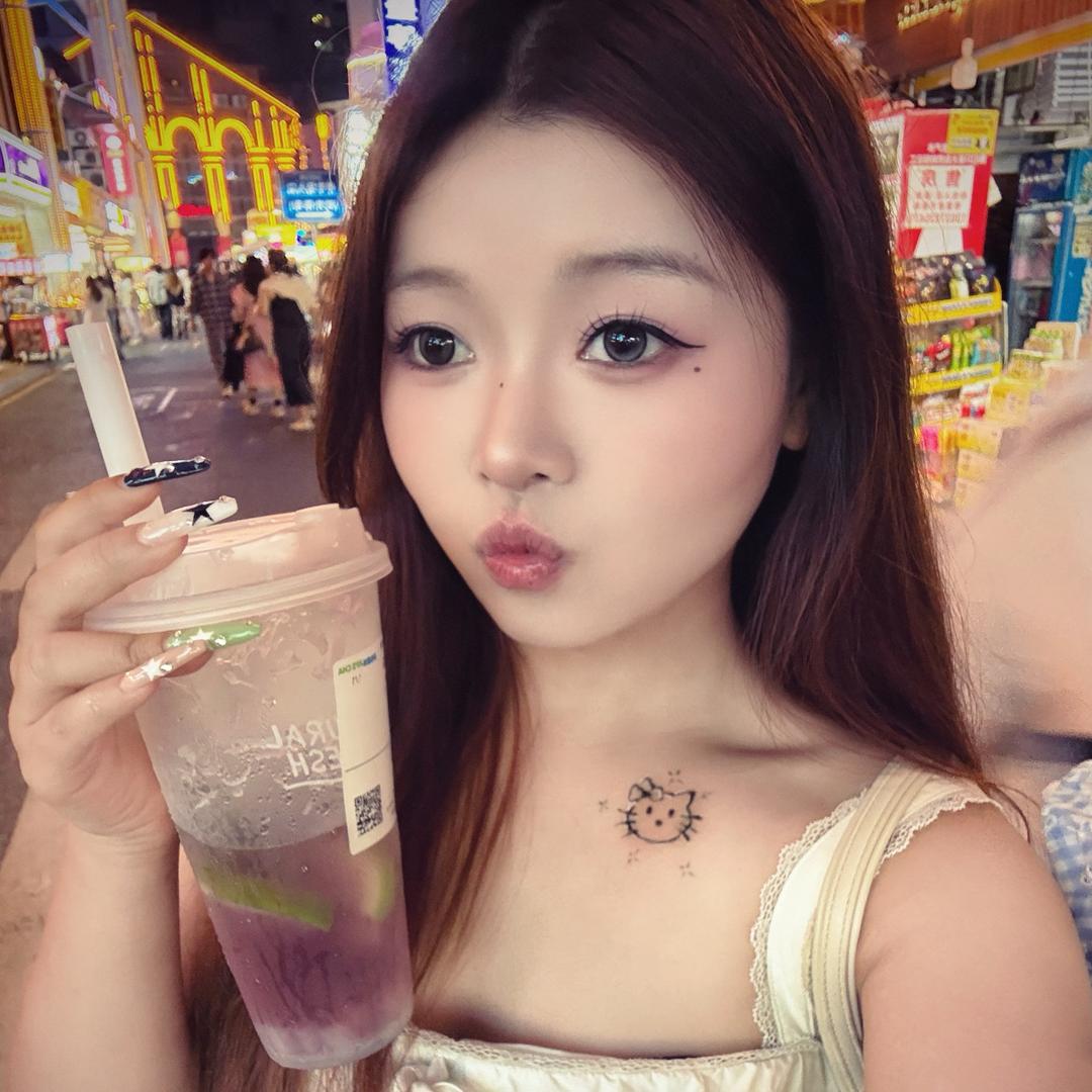 贵安驾校小兰主任