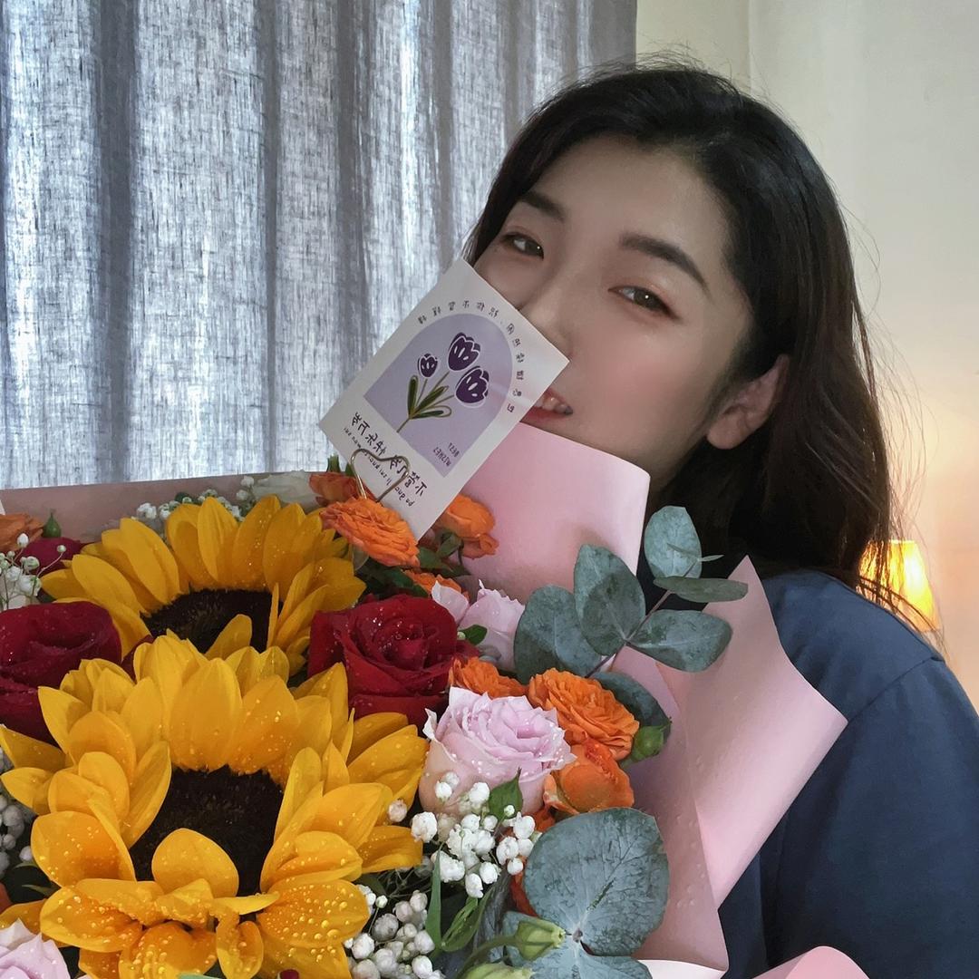 偶尔有点小情绪