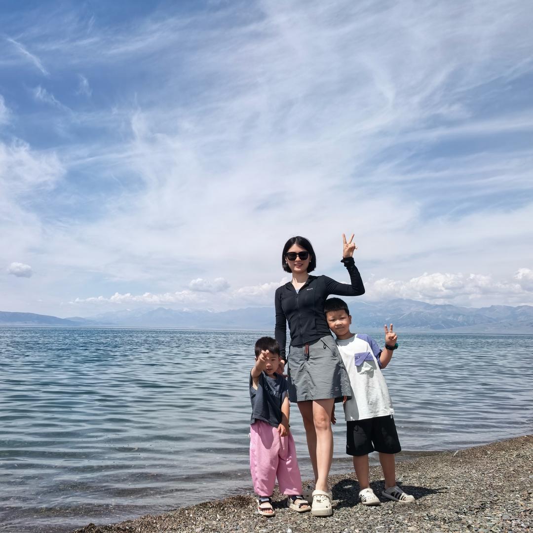 霸王茶姬女士-游玩版