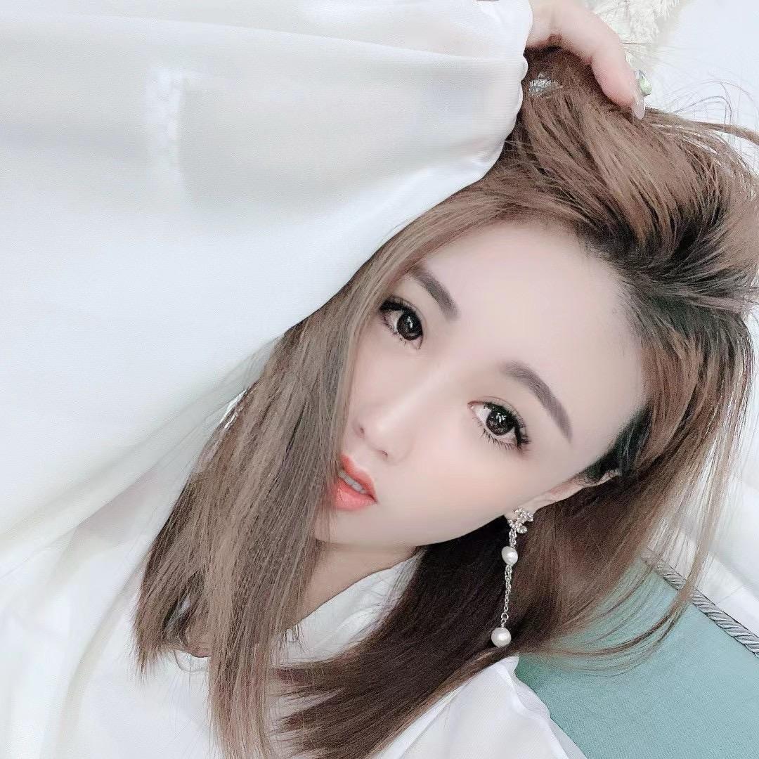张小胖 .