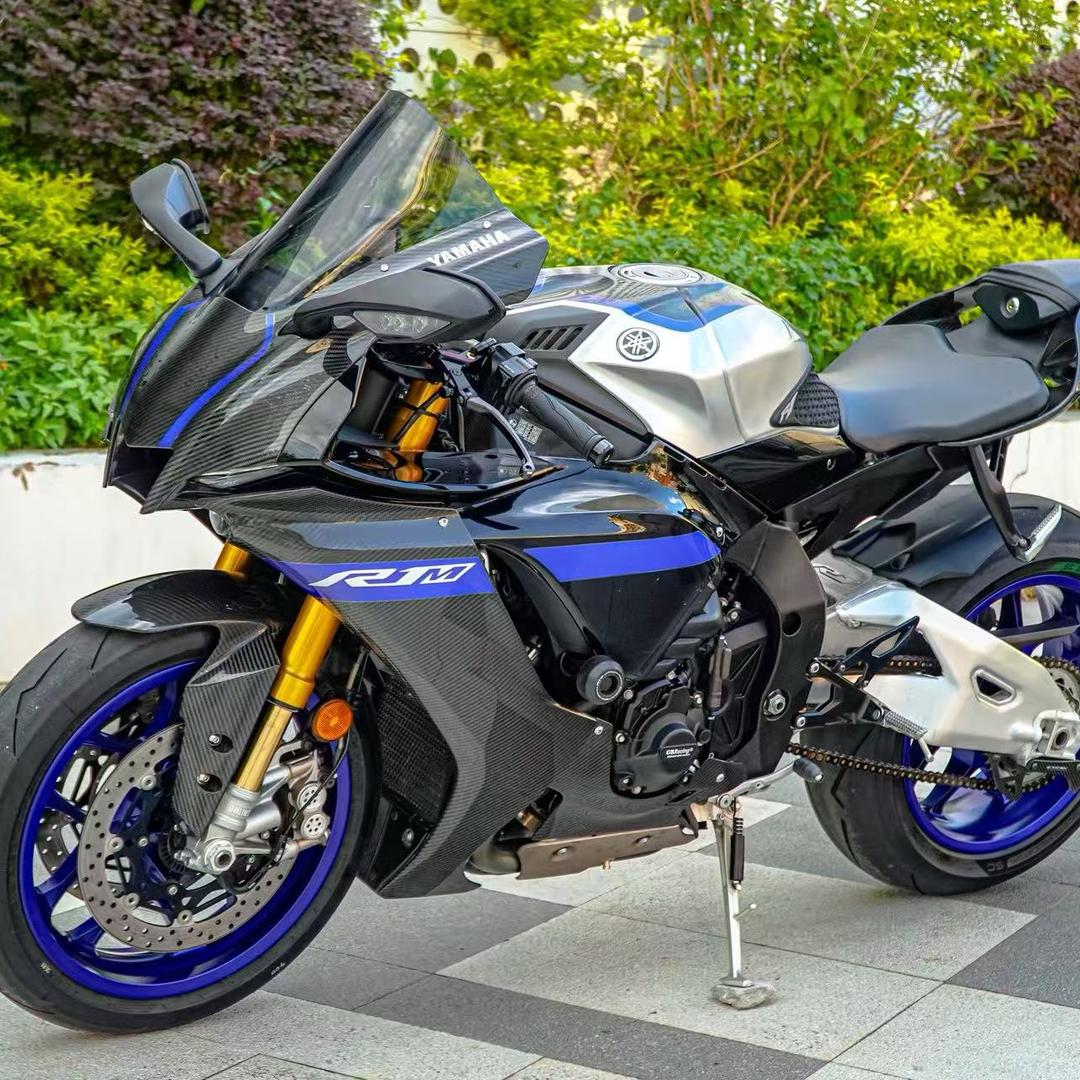 小帆爱骑Yamaha（苦钱版）