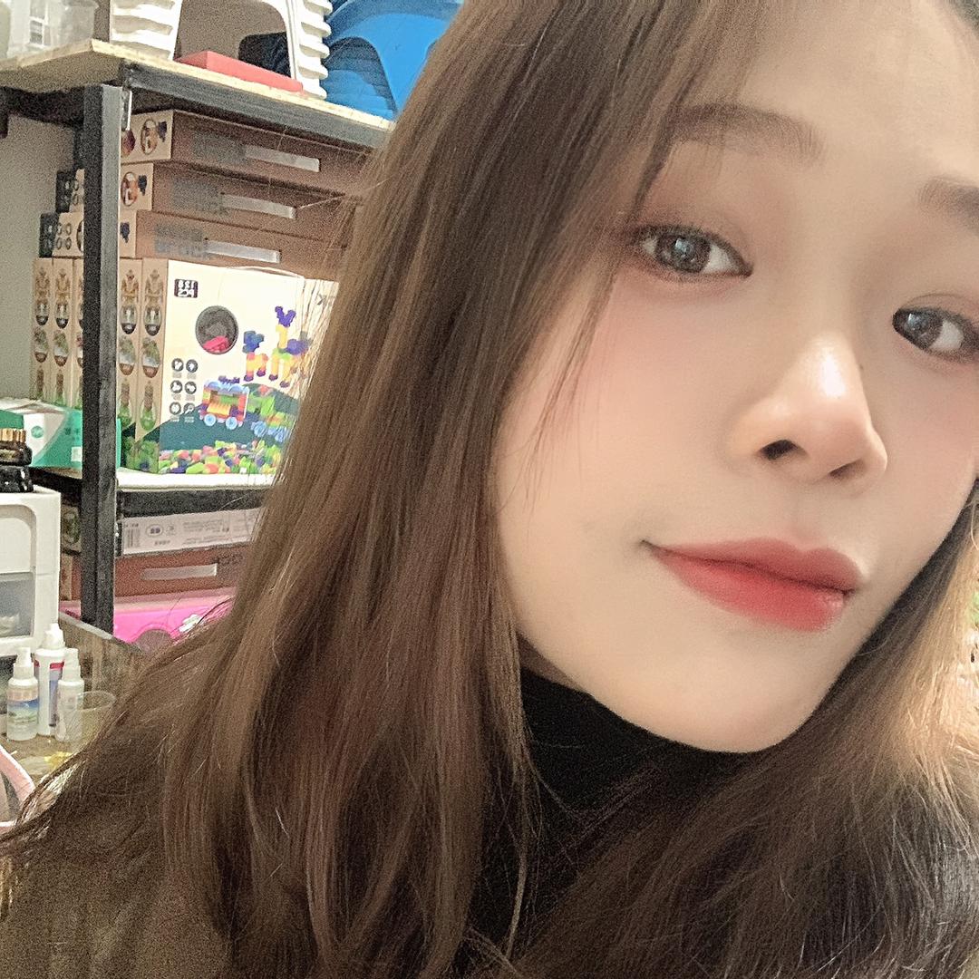 @李媛