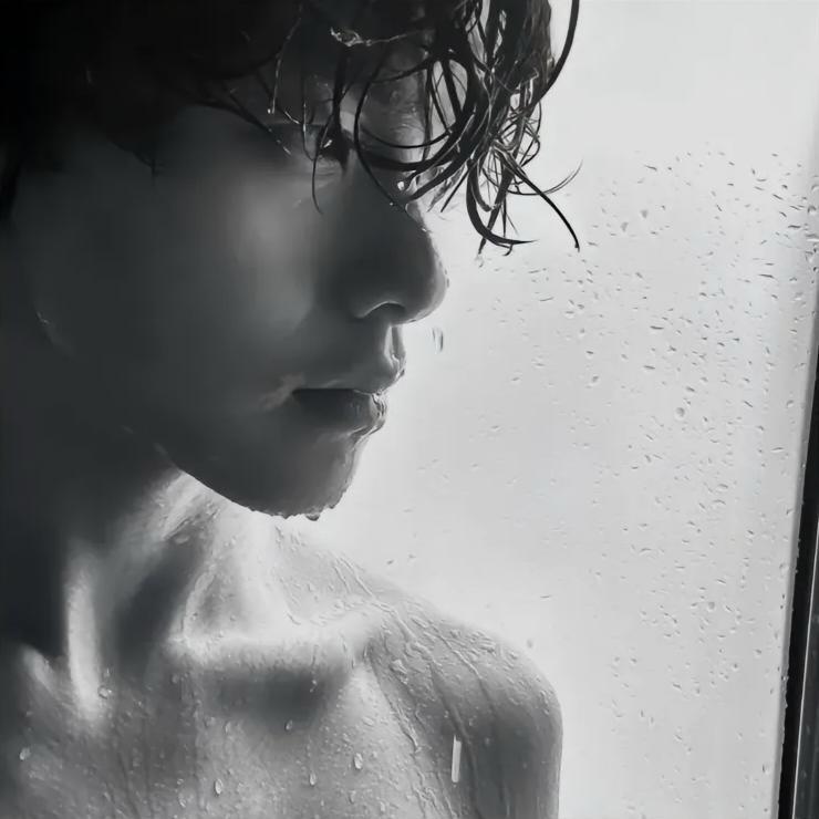 笨蛋总是掉眼泪.