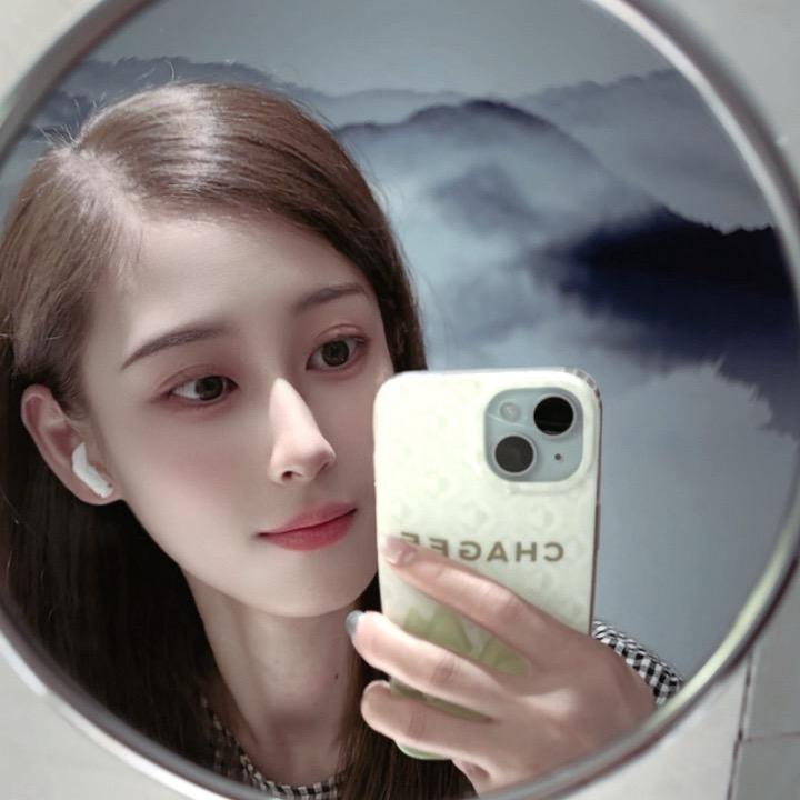 秦𝒬𝒾𝓃 ᥫᩣ
