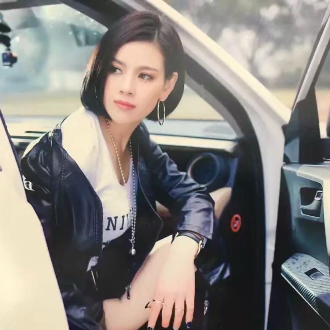 权燕服饰（秋款上新）