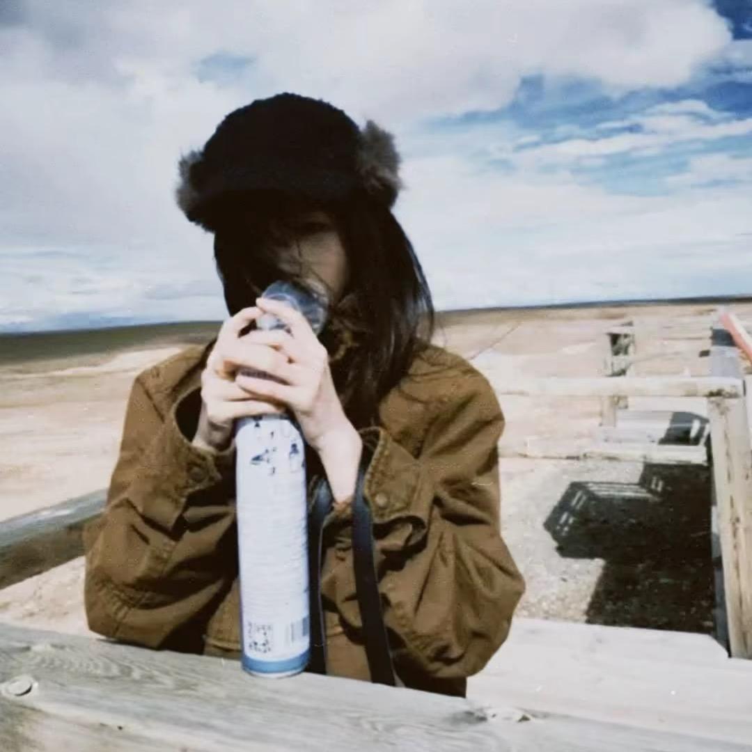 ㅤㅤㅤㅤㅤㅤ 你烦不烦