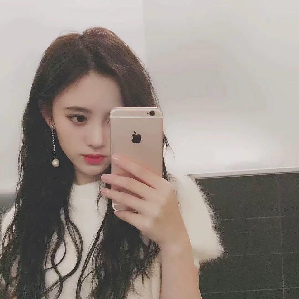 乐雯