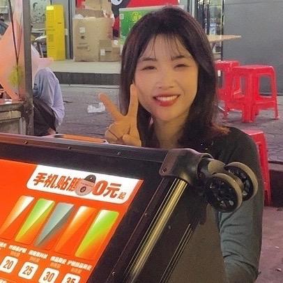 懒匠贴膜箱摆摊
