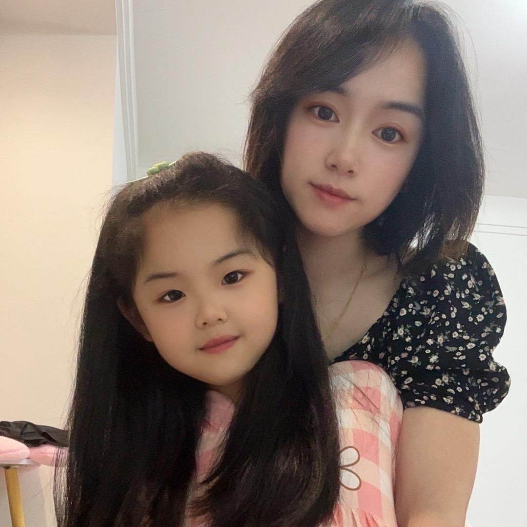妍宝妈妈