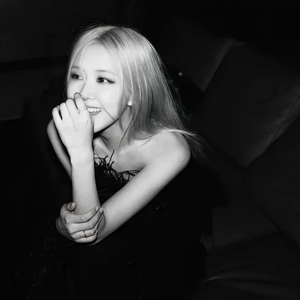 丽莎/🖤