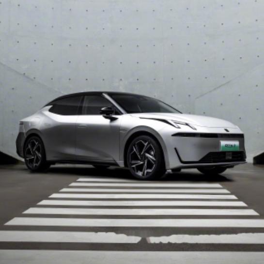 开着领克去兜风