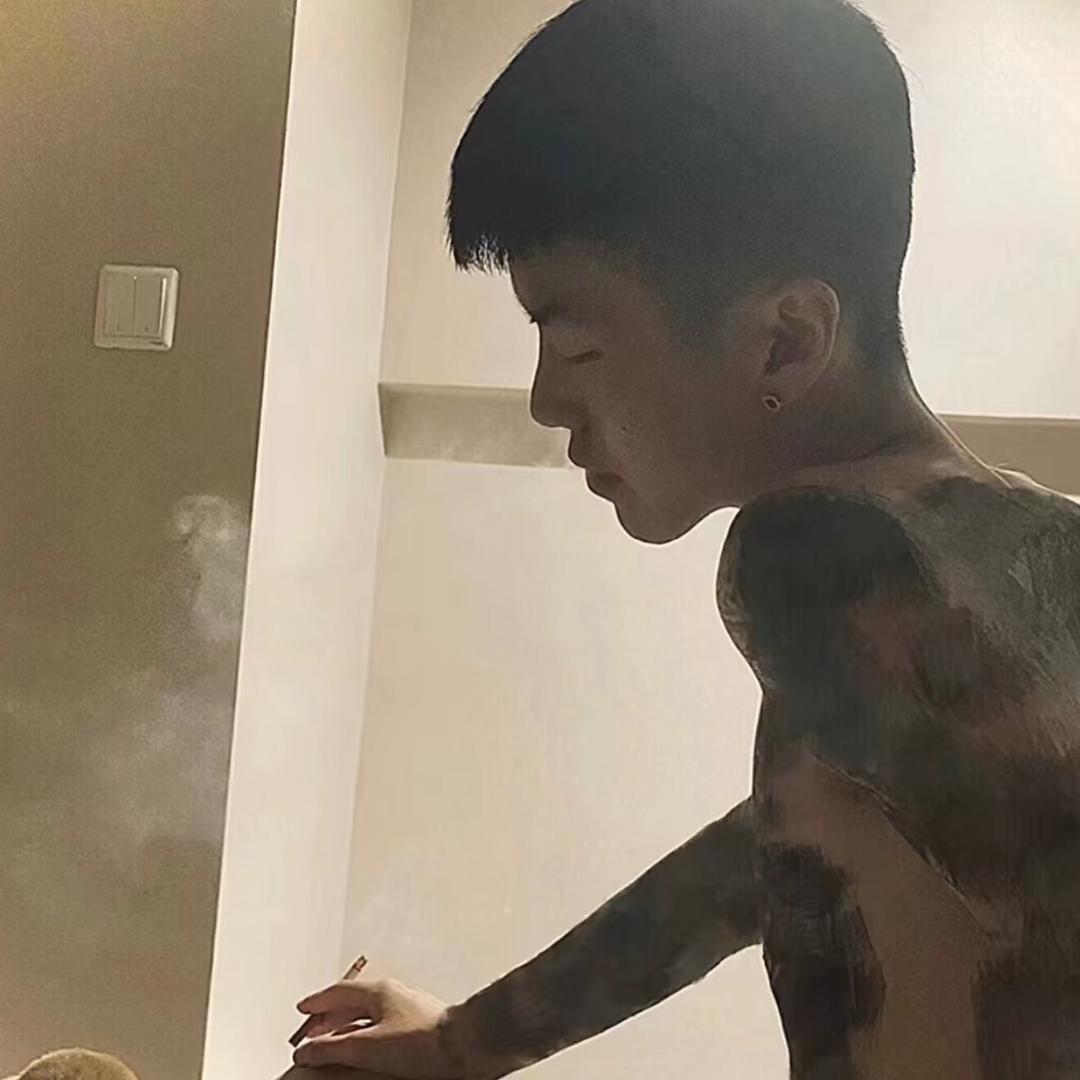 张瀚