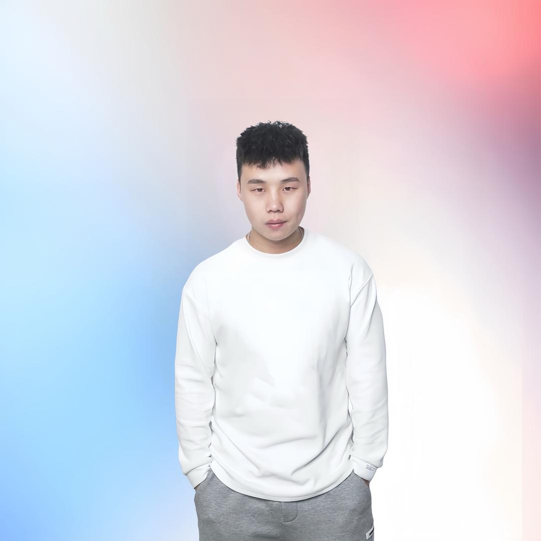 澳森•胡敬文
