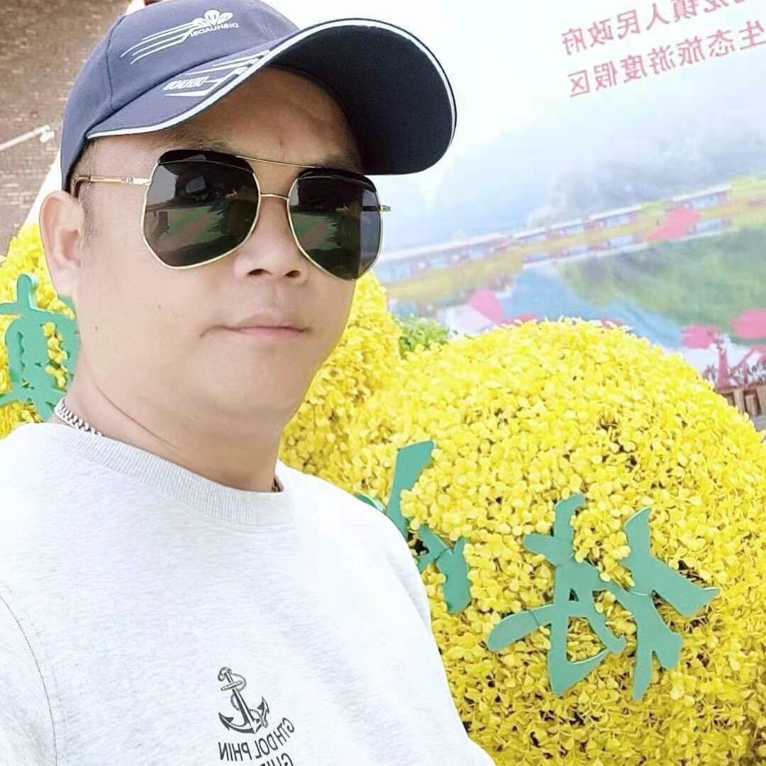汇艺礼盒包装厂