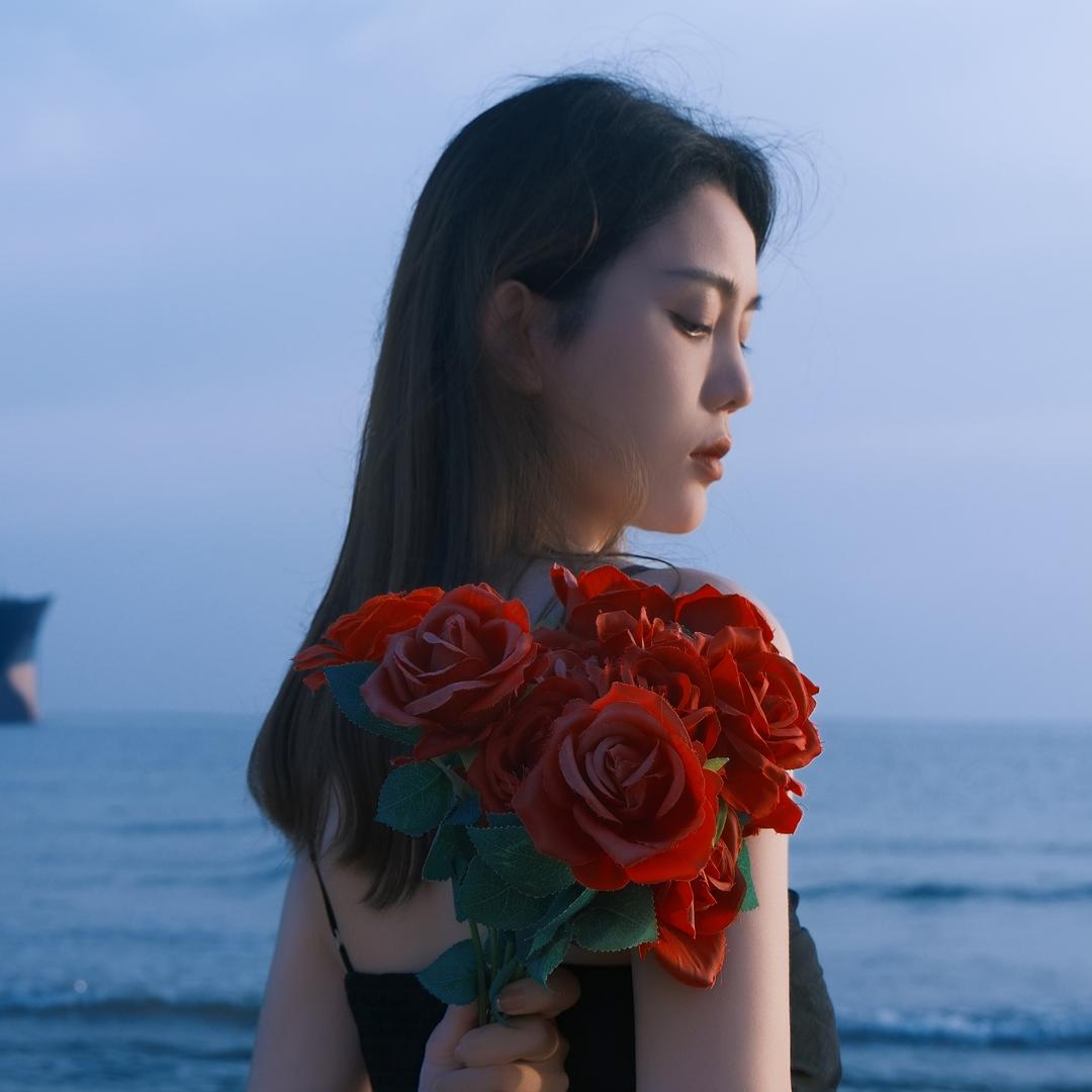 巨鹿囍欢轻奢婚纱（招化妆师）