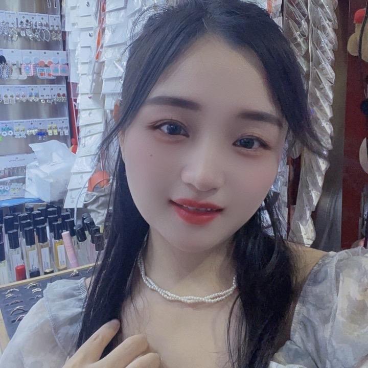 薇薇饰品，手工穿戴甲