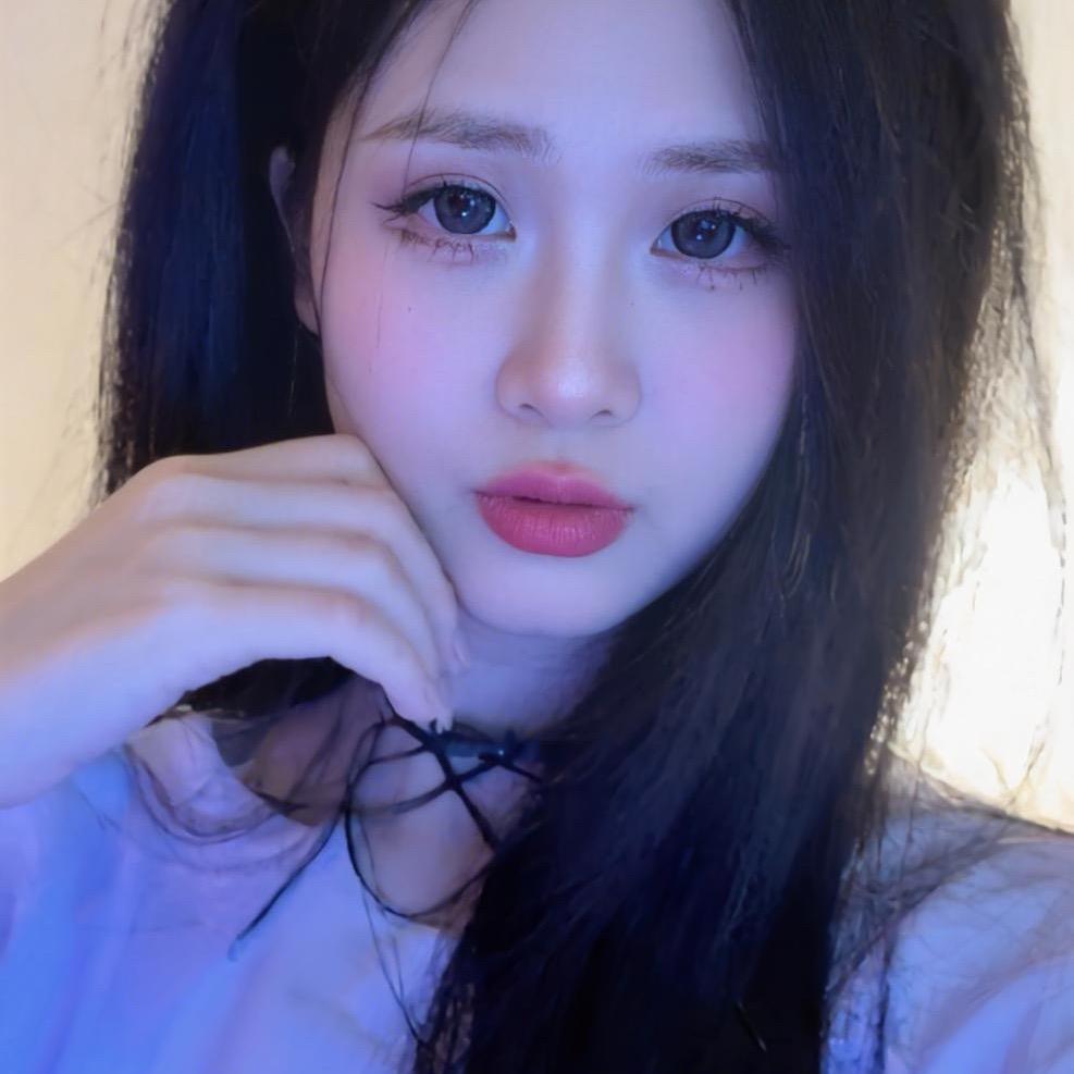 小月🧜‍♀️