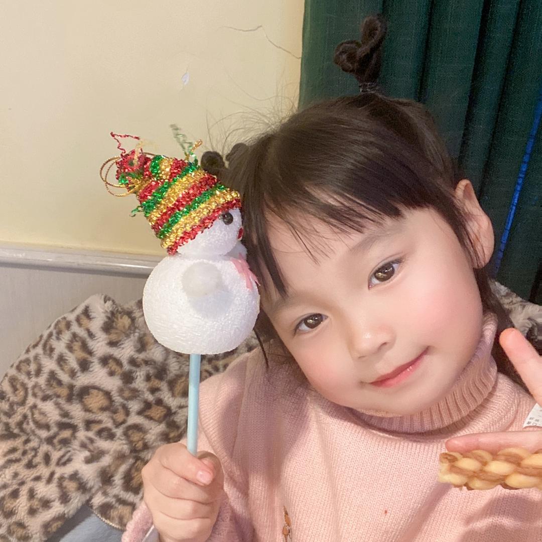 依依麻麻吖