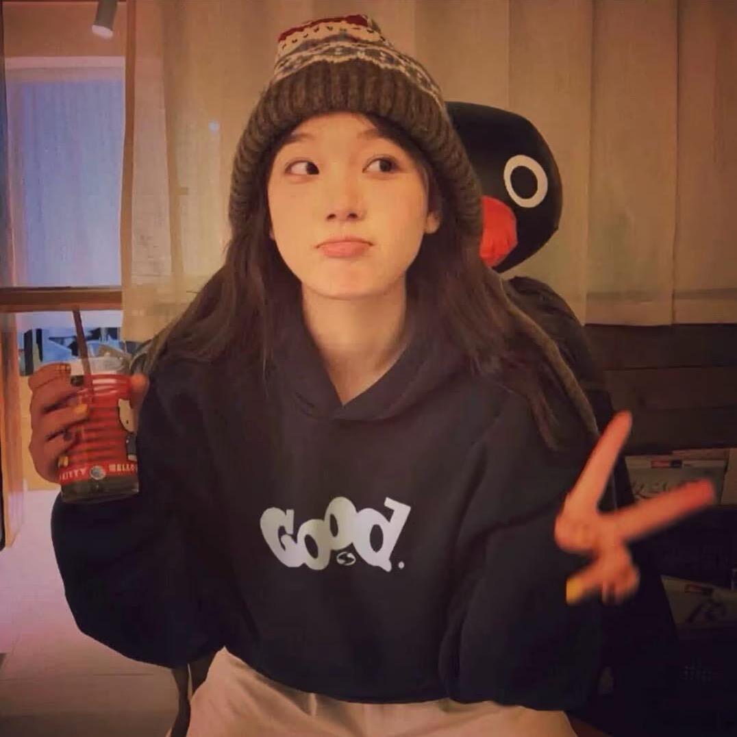 爱喝奶茶的小高🍇.