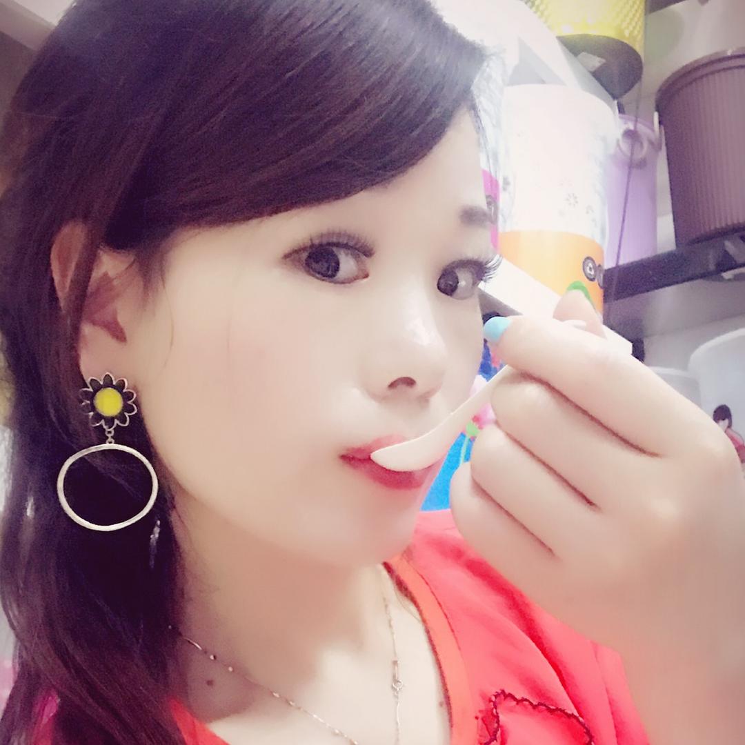 小负婆🍀（小姐姐）