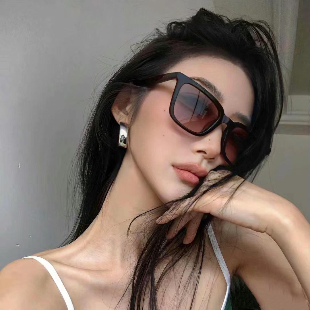 李爱笑🌞