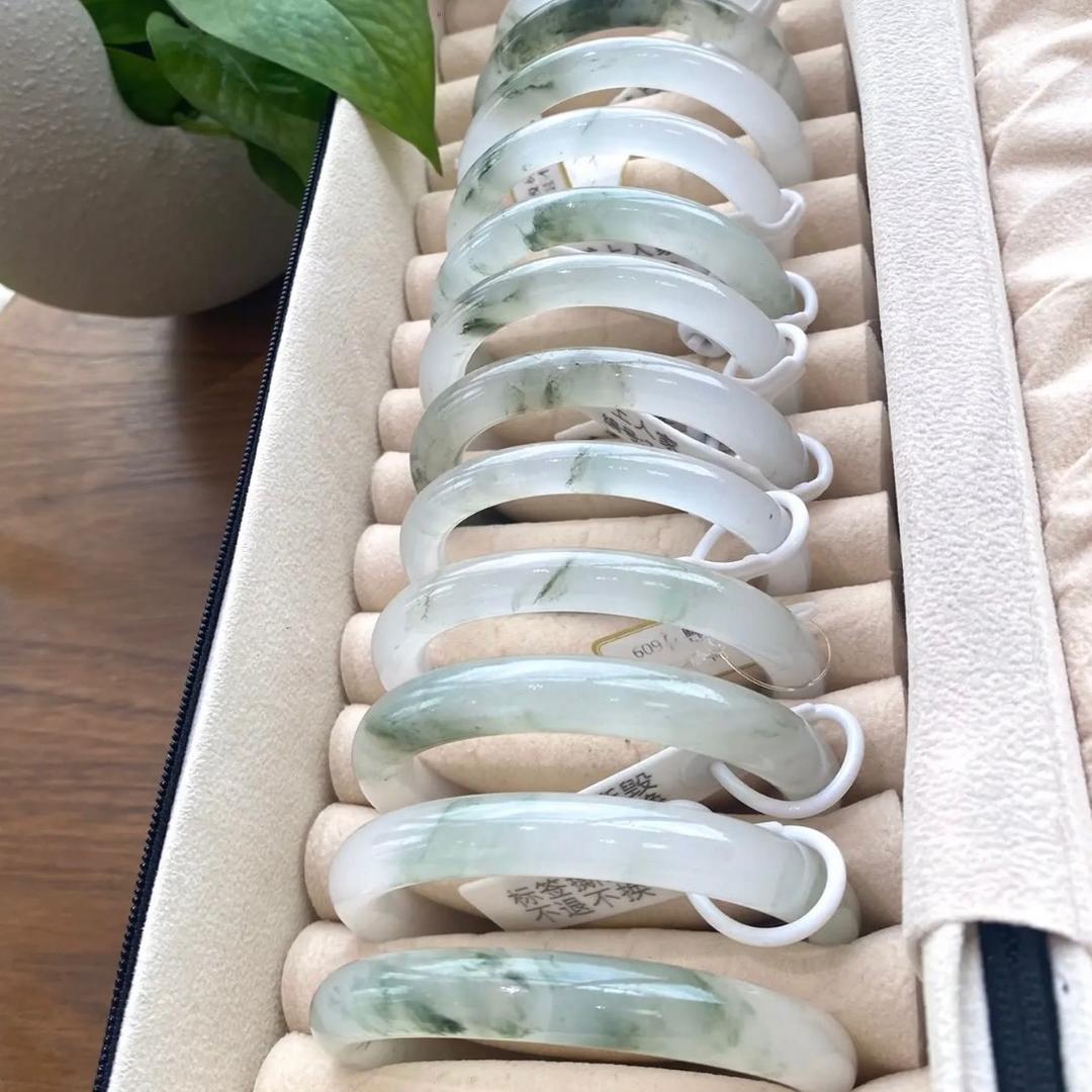 玉玲珑珠宝店