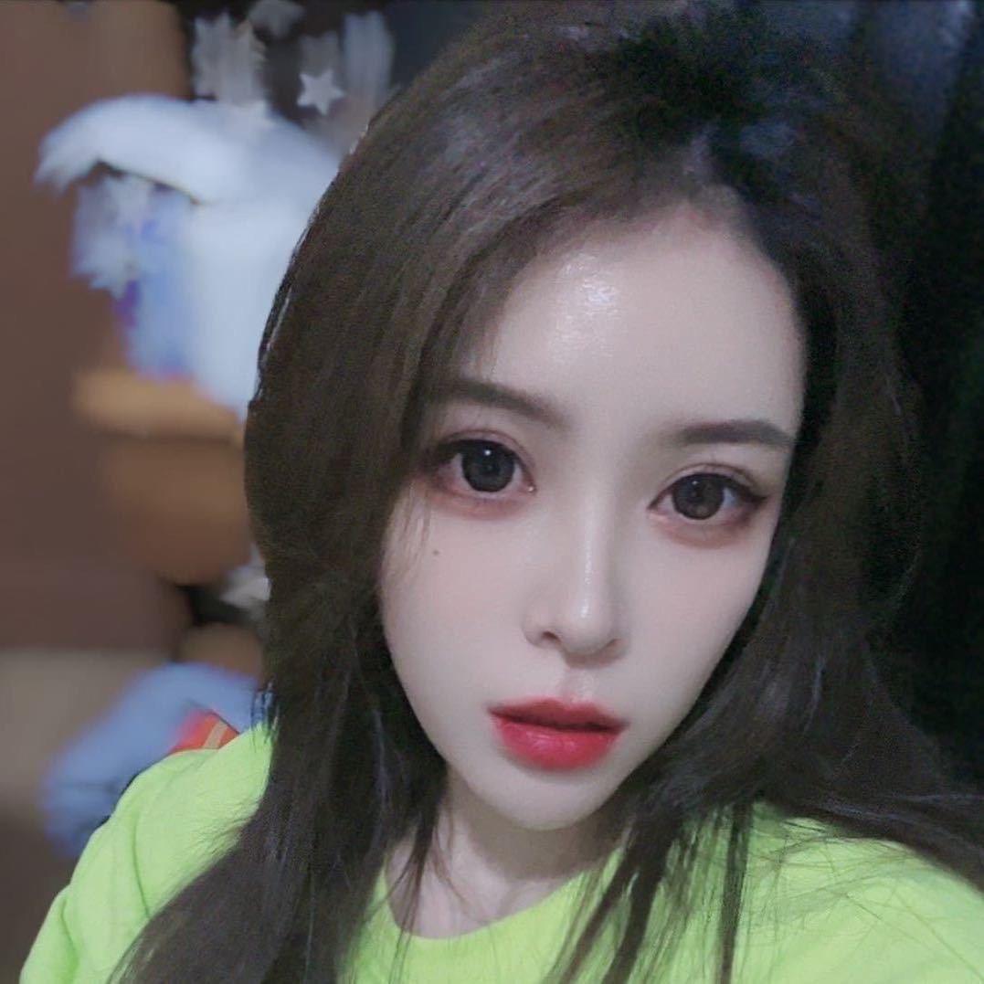 小柒柒