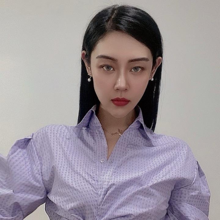 妍诗诗