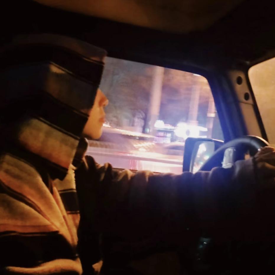 听说那个女孩不太好相处