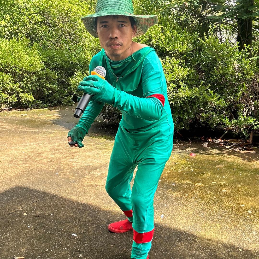 萱君盘不服