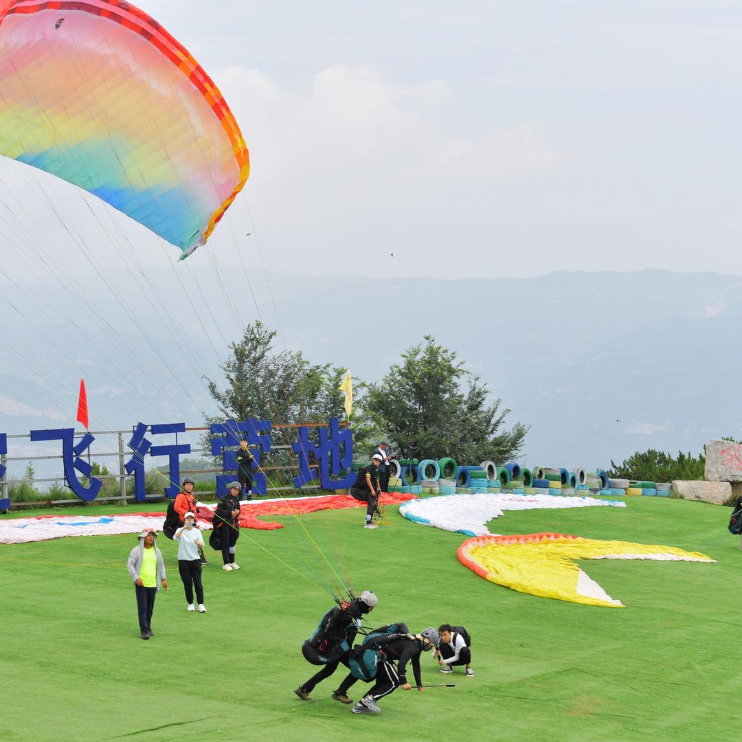 云顶之翼滑翔伞官方旗舰店