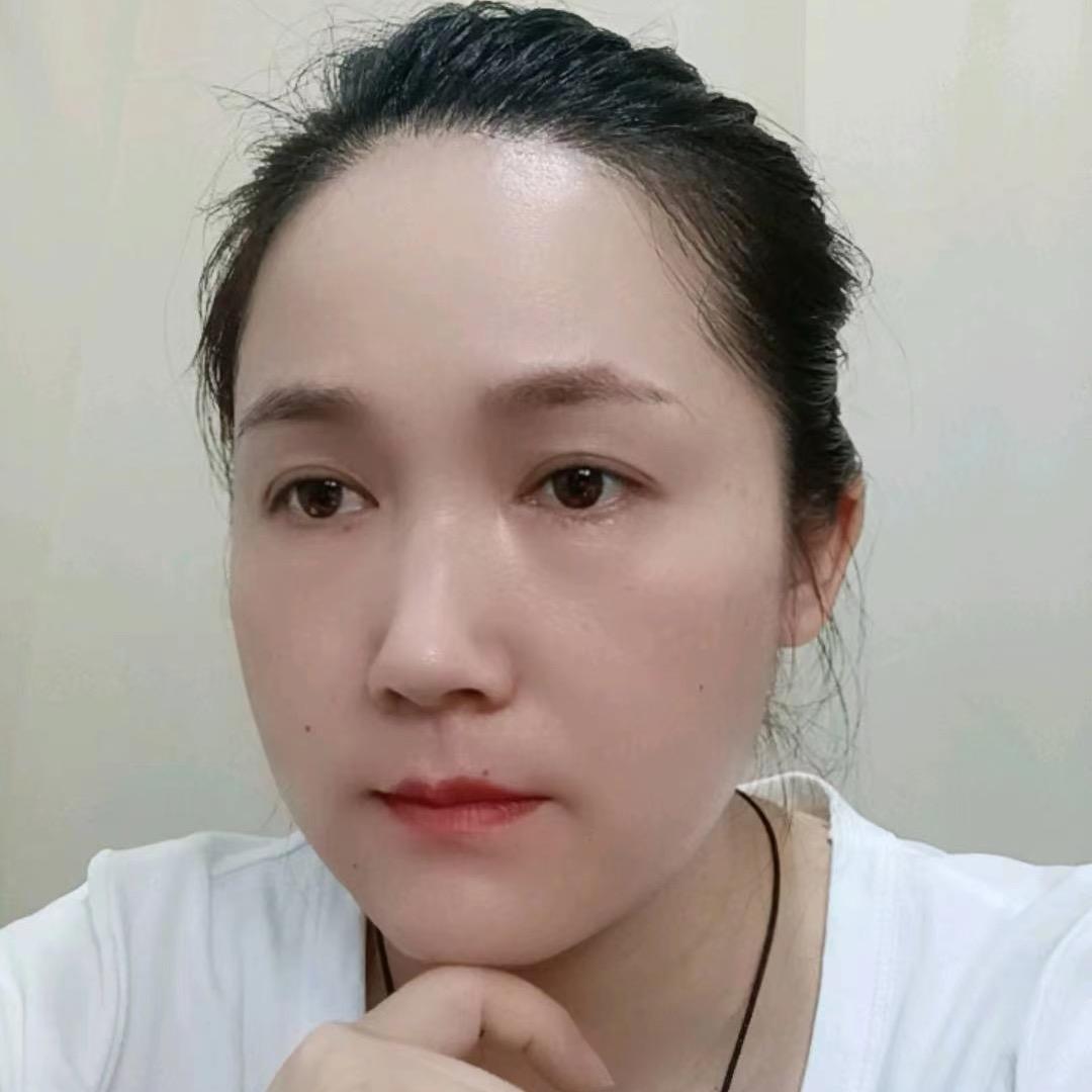 勋英美妆护肤