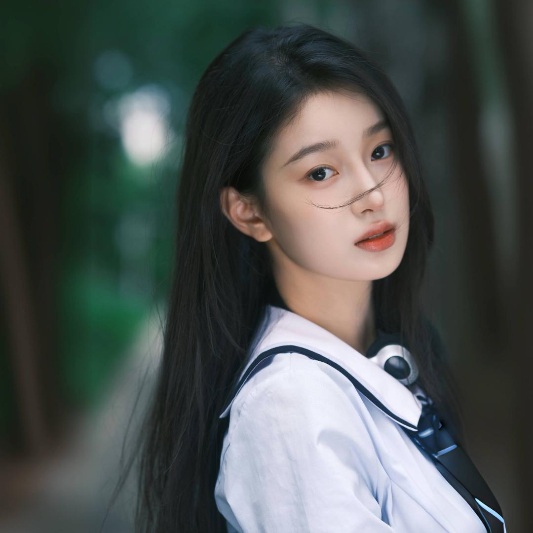 朱珞宁Lorin