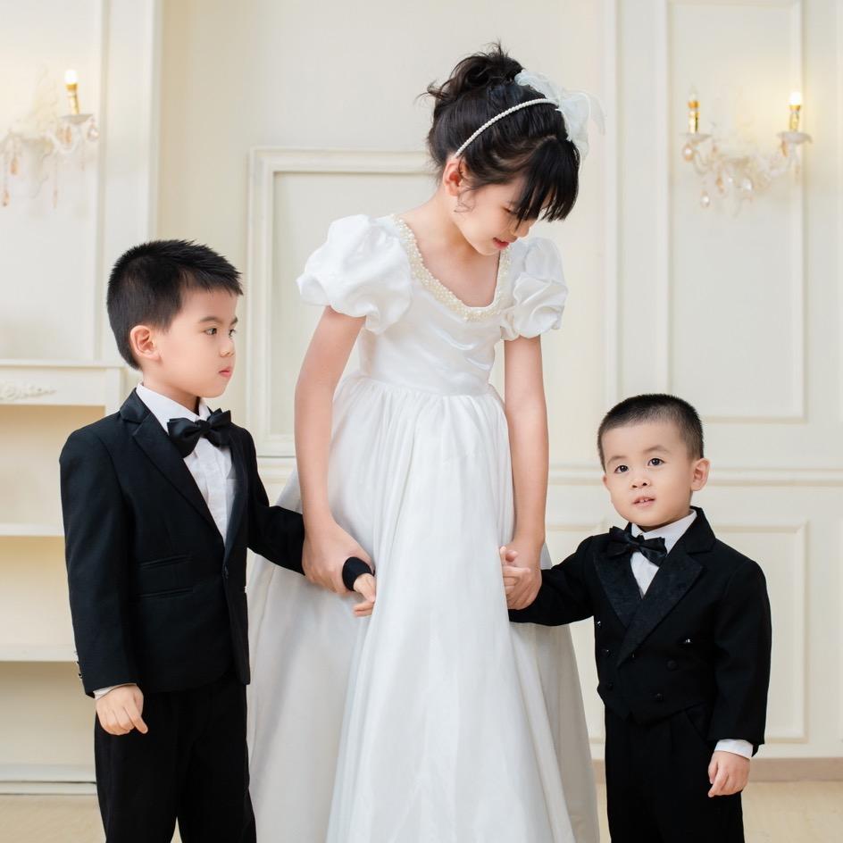 家有三宝👧👶👶