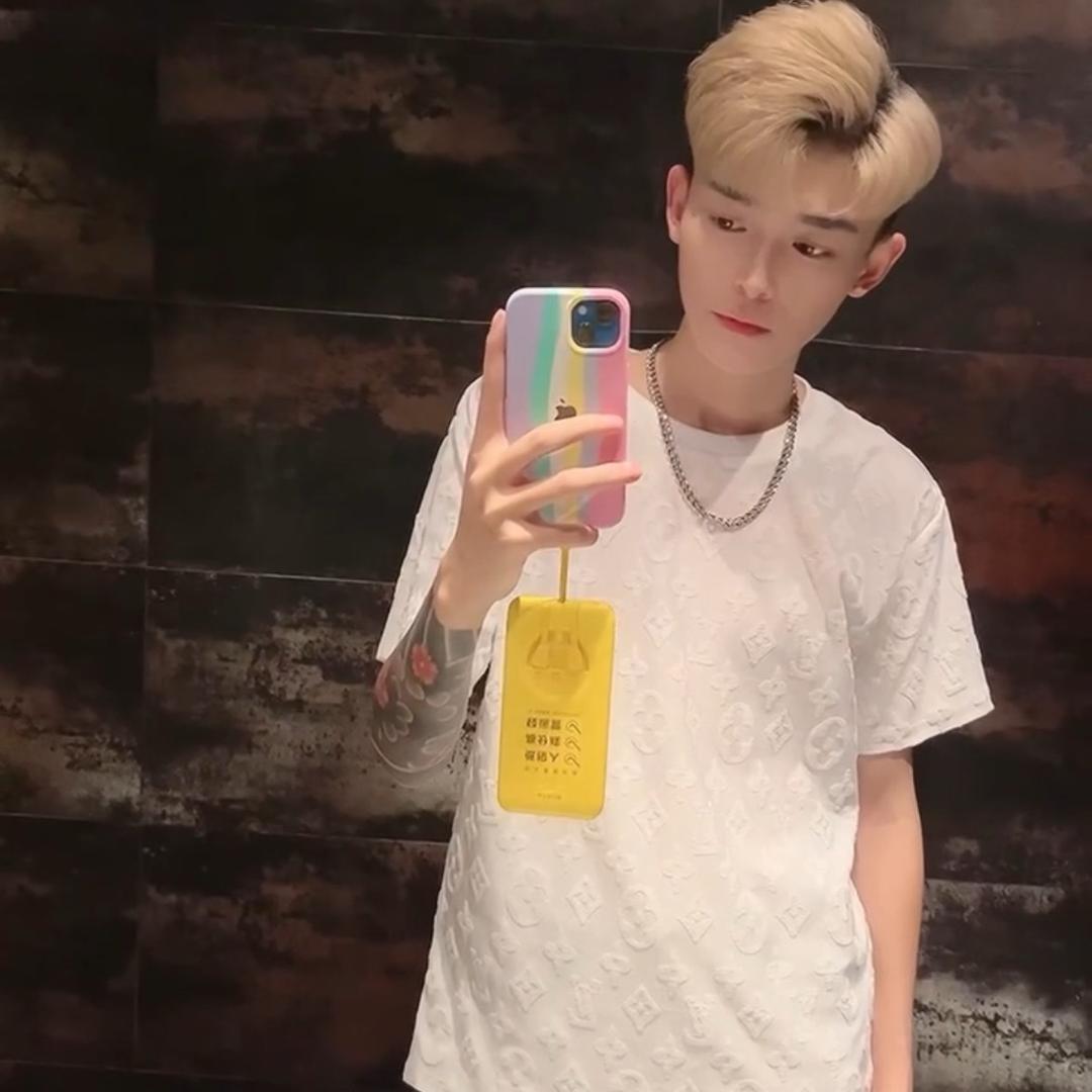 小白1616