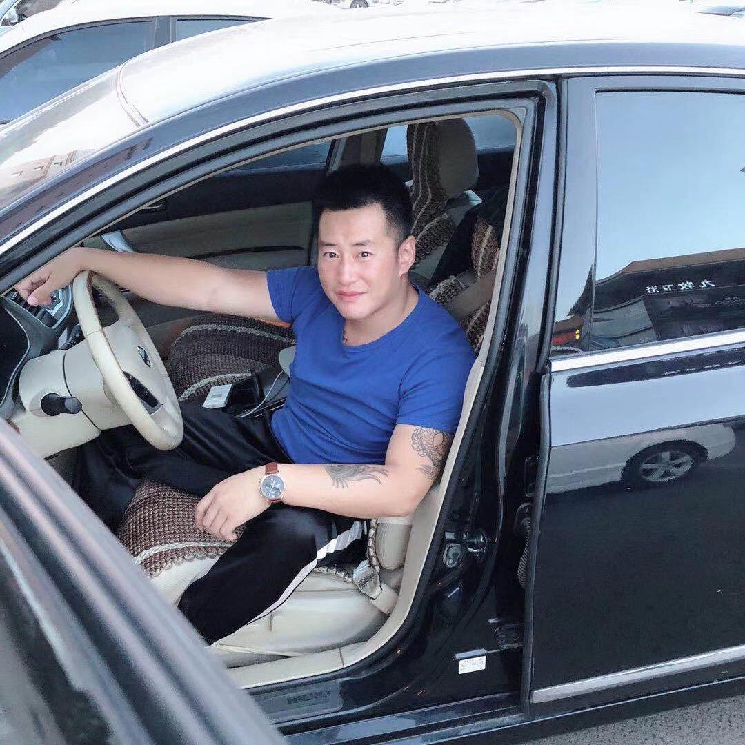A.顺 李 成 张